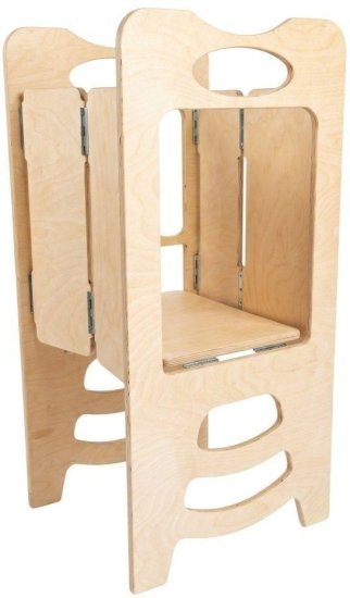 מגדל למידה מתקפל מבית עץ בגן